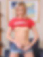 daisy lee escort