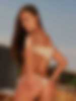 livia escort praha